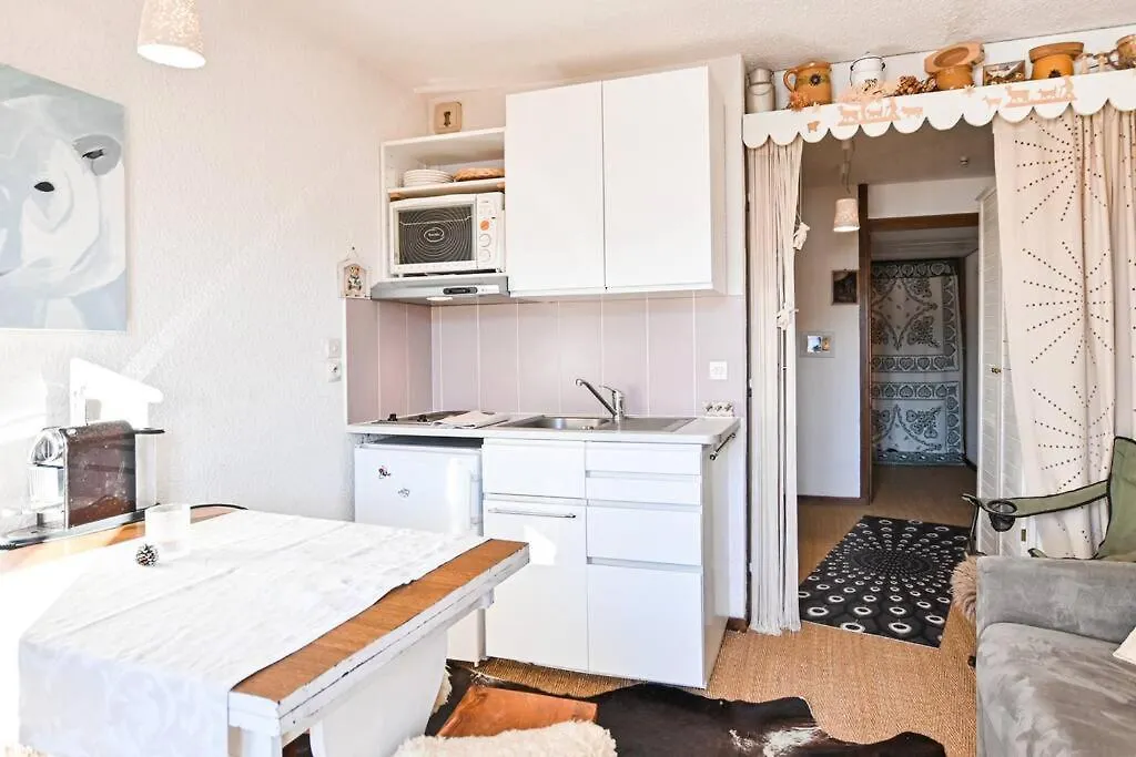 Studio With Balcony For 4 In Demi Quartier Megeve